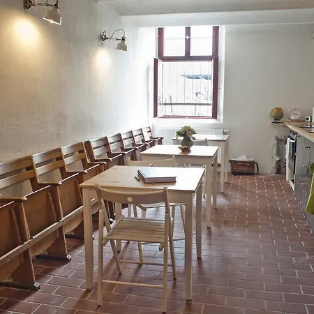 Subraum Hostel