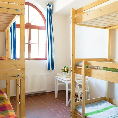Subraum Hostel
